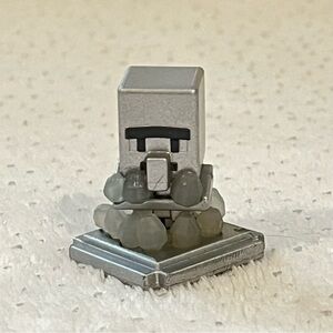 Minecraft Mini Figure Villager The Haggler Silver Trophy Achievement Series #16